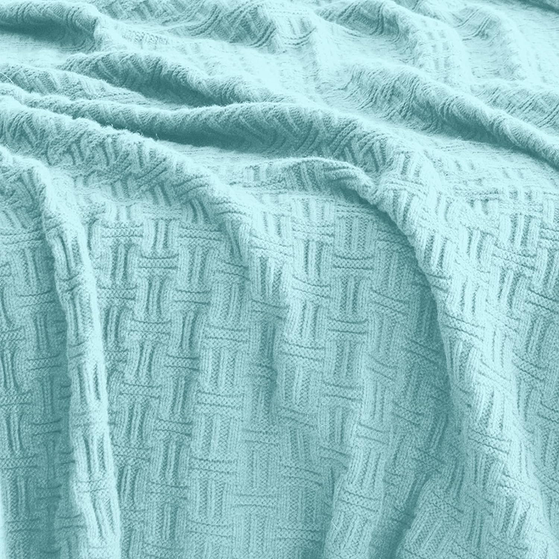 G00003 solid colored twisted knitted blanket