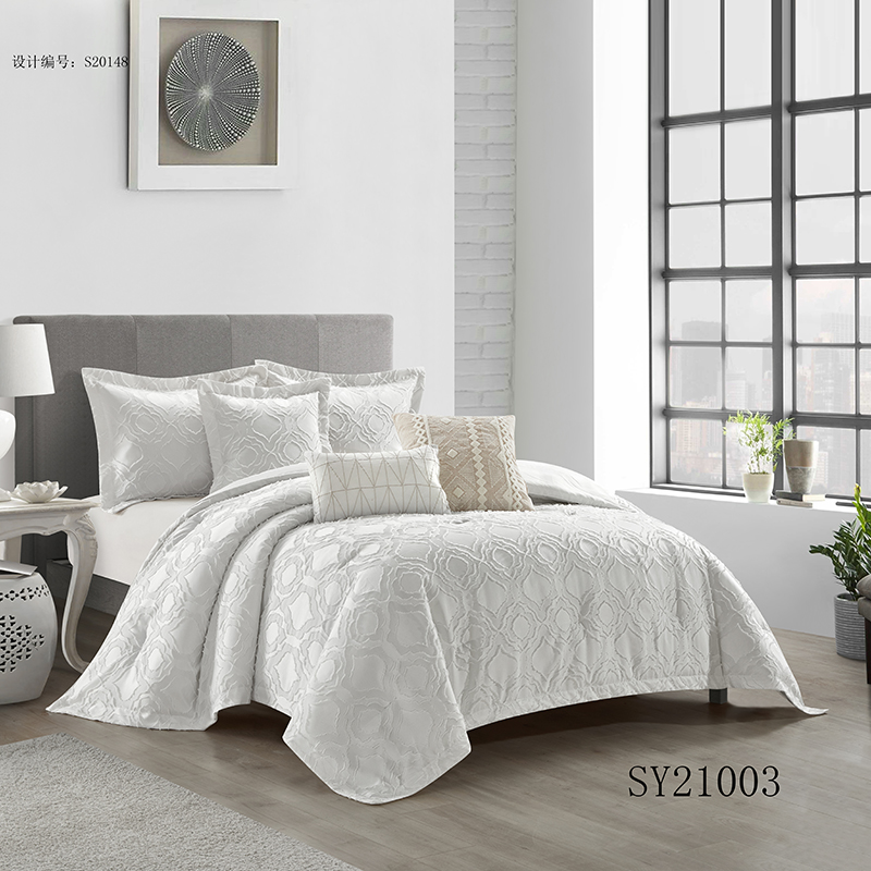 What are the temperature requirements for jacquard comforter set during transportation