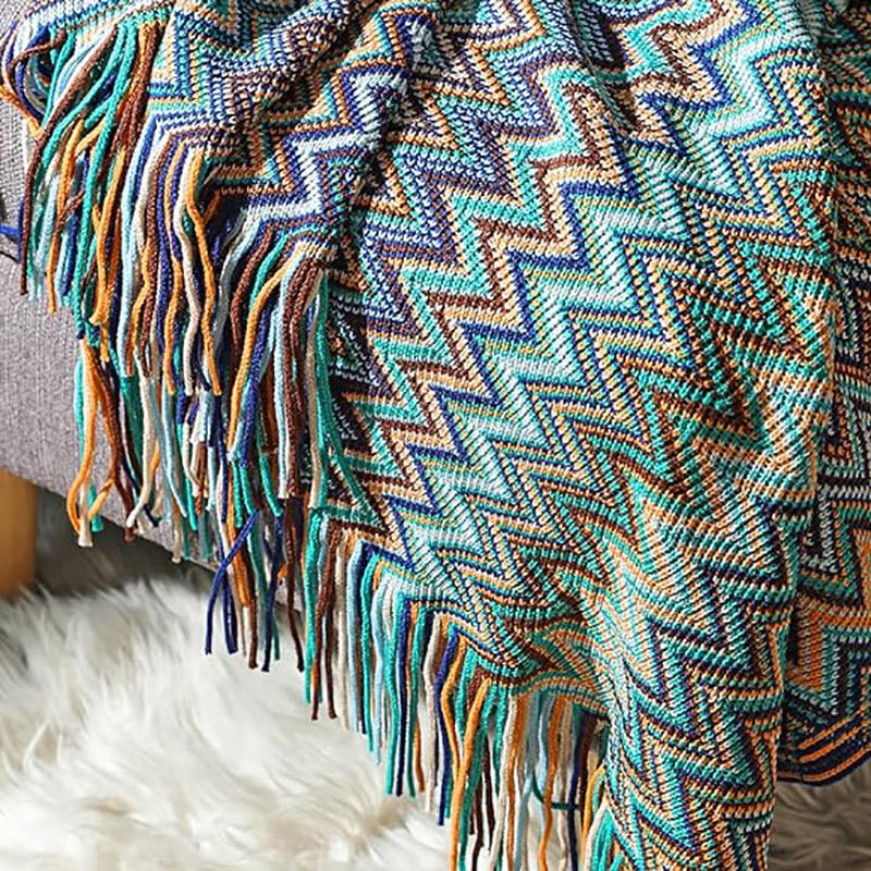 G00004 bohemian knitted fringed blanket